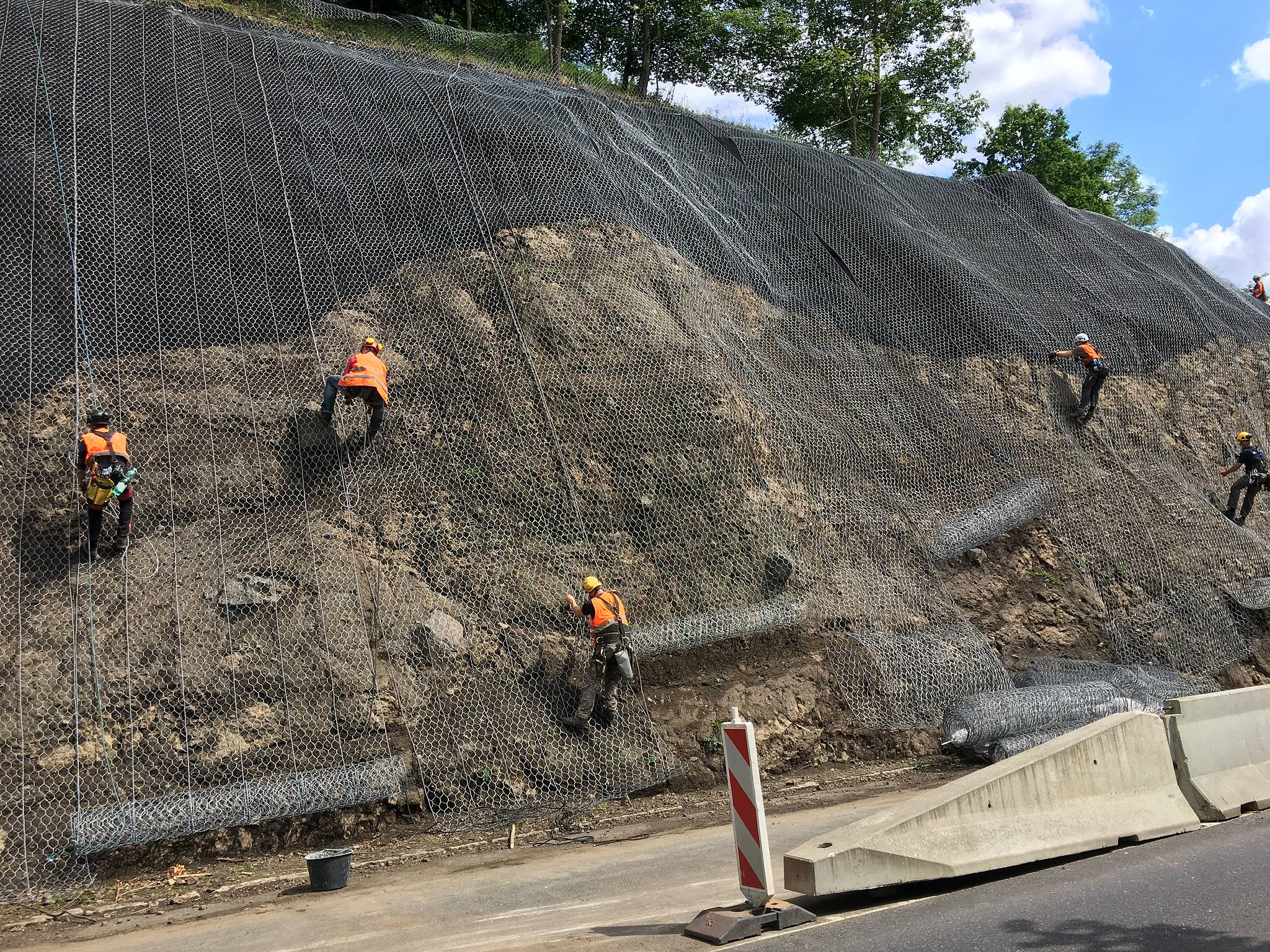 Rekonstrukce silnice II/262 - Starý Šachov – Děčín, SO 210 - Soutěsky - sanace skalního masivu km 35,200 - 35,350